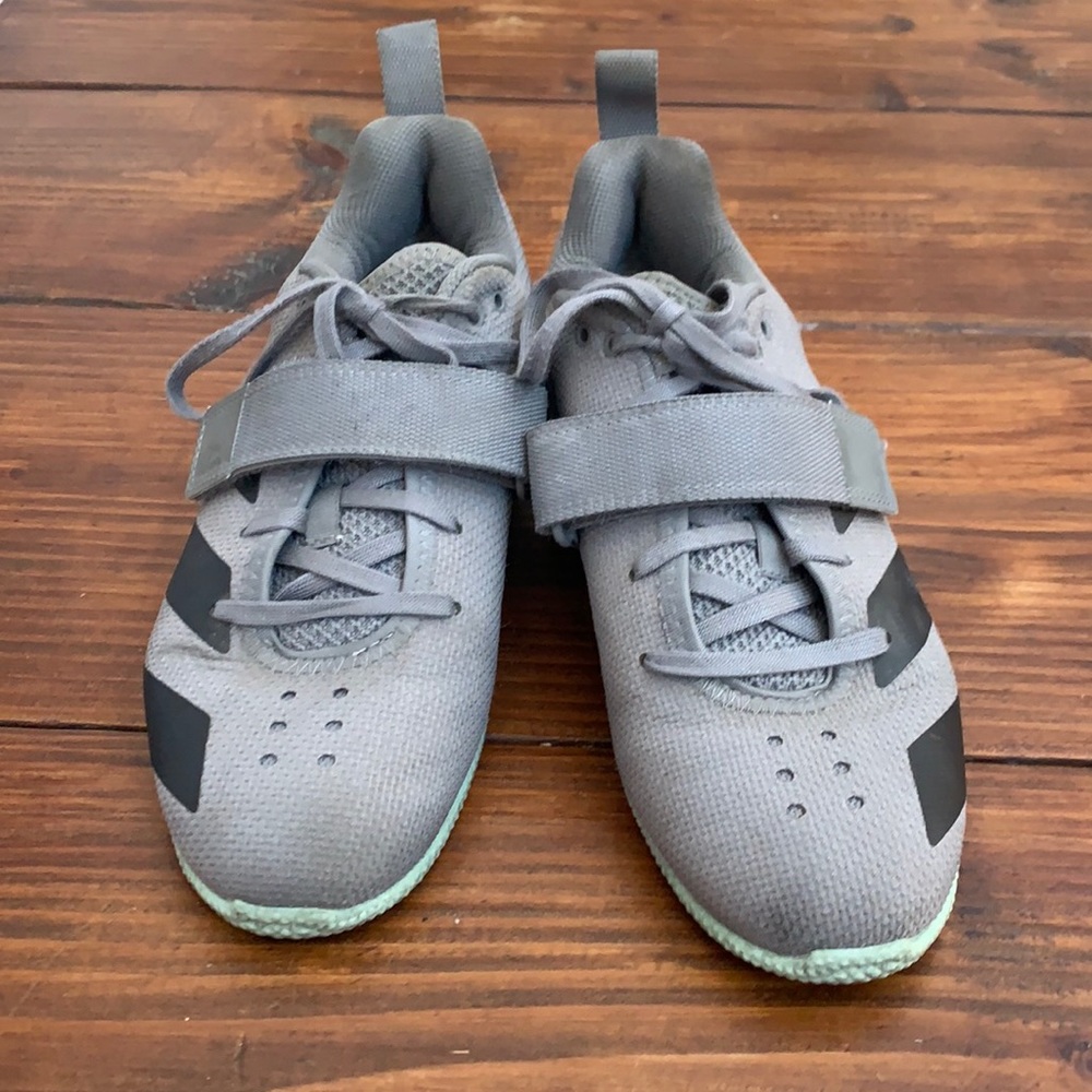 Adipower Lifters
